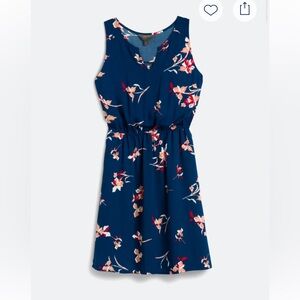 NWT 41 Hawthorn Trisha Split Neck Dress